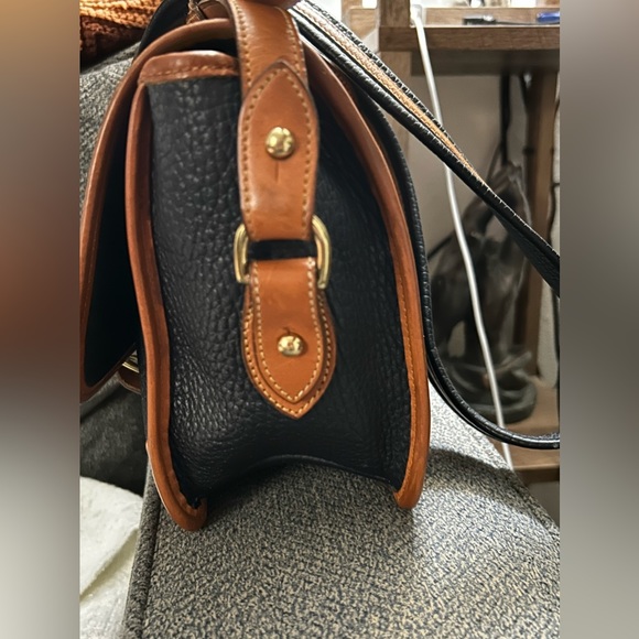 SOLD $65 Dooney & Bourke Vintage Crossbody/Shoulder Bag. All Weather Leather. - Picture 11 of 15